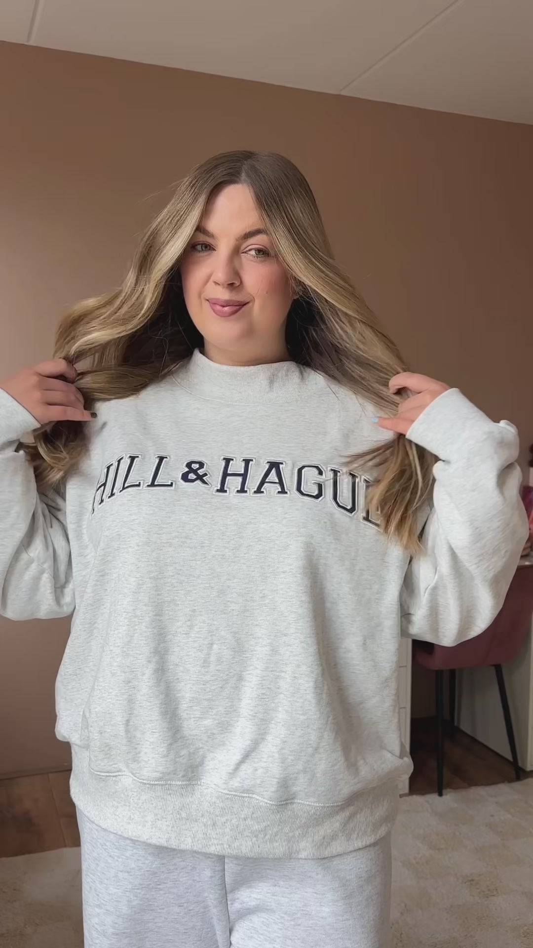 Melrose Mockneck Sweatshirt Gray Terry / Navy | Hill & Hague