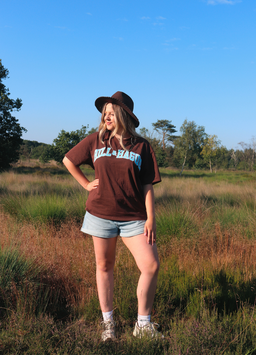Dakota Tee