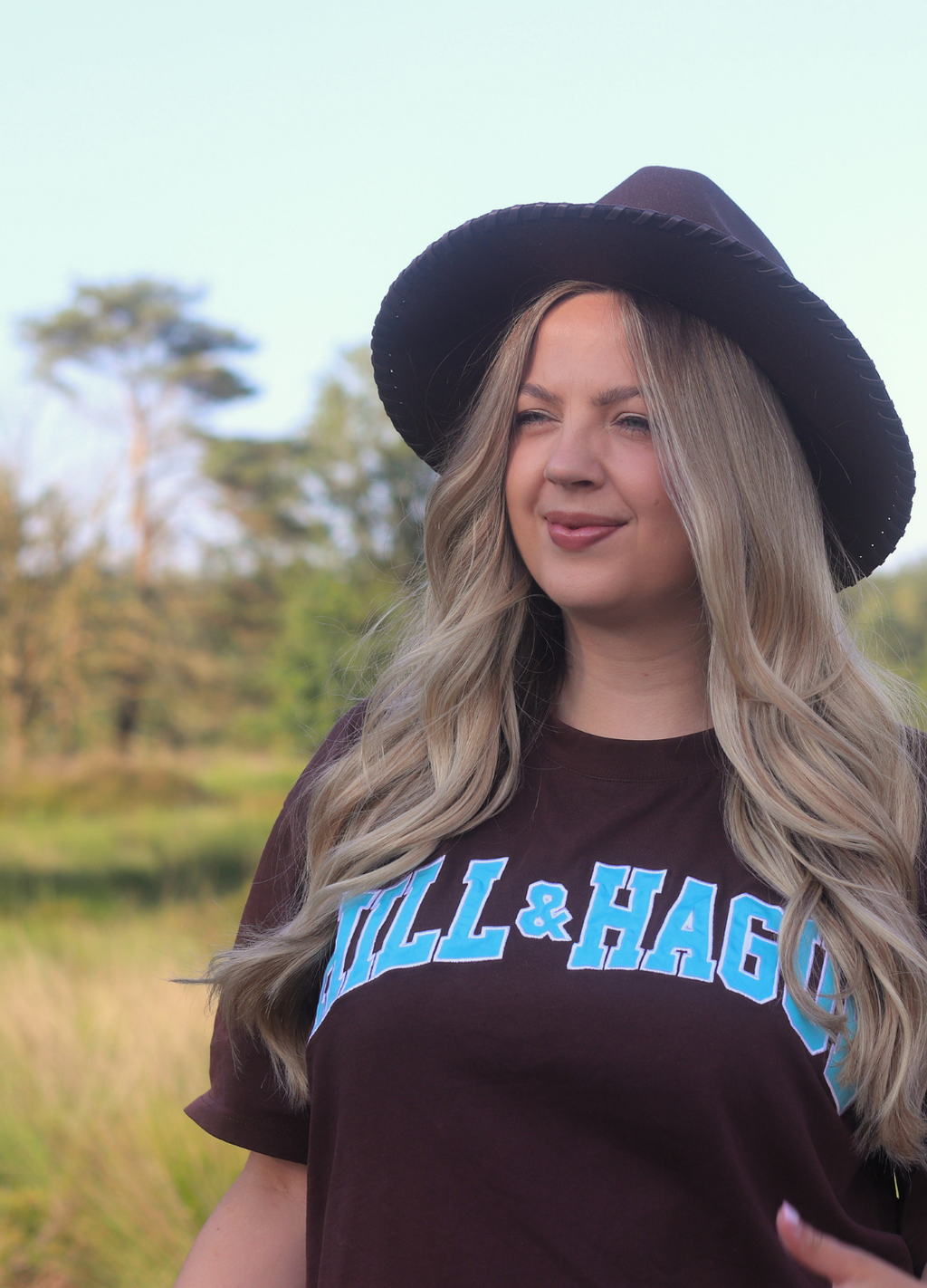 Dakota Tee